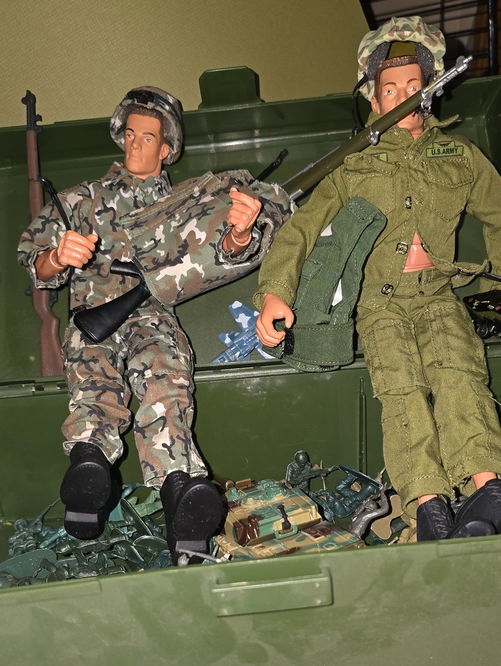 GI Joe Foot Locke+ 2 Men In Uniform And More